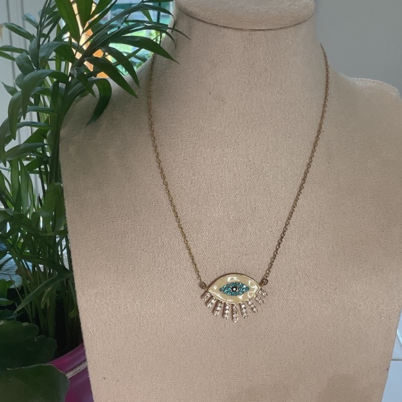 Source Unknown Gold Necklace with Eye Pendant - Picture 1 of 3